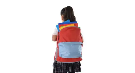 Срещу тежките раници: Всички ученици до 7 клас ще имат шкафчета в училище