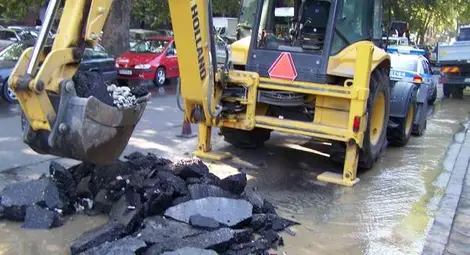 Съседи се бият до кръв заради ВиК авария