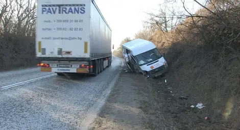 Трима ранени в поредния удар по пътя Русе-Бяла