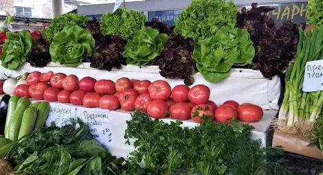 Основни храни, плодовете и зеленчуците поскъпват в седмицата преди Великден