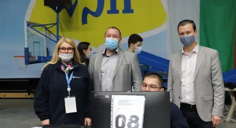 Кандидат за депутат искал да следи приемането на протоколите в Арена Русе