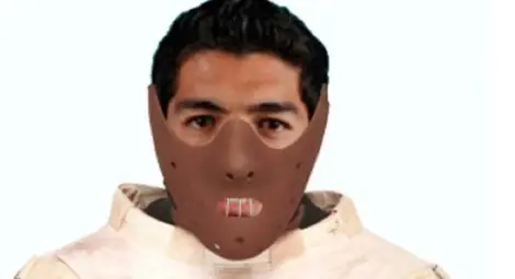 Facebook полудя по "канибала" Суарес  /галерия/