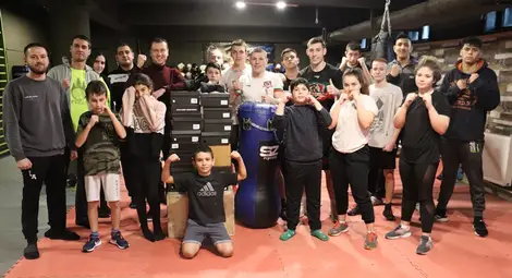 Боксов клуб &bdquo;Дунав-Русе&ldquo; получи ценно дарение от Сдружение &bdquo;Арената&ldquo; /галерия/