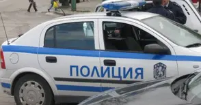 Неправилно пресичаща жена повали колоездач до пазара и избяга