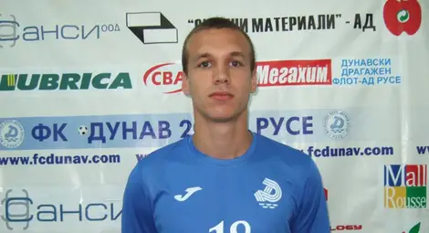 Андреас Васев се спасява във Враца, Петков остава в &bdquo;Селото&ldquo;