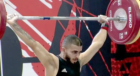 Травма превърна световното в Богота в най-драматичното състезание за Ангел Русев Травма превърна световното в Богота в най-драматичното състезание за Ангел Русев