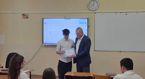 Урок по достойнство: Понякога най-важният изпит е на улицата, когато никой не гледа. И Кристиян го издържа с отличен