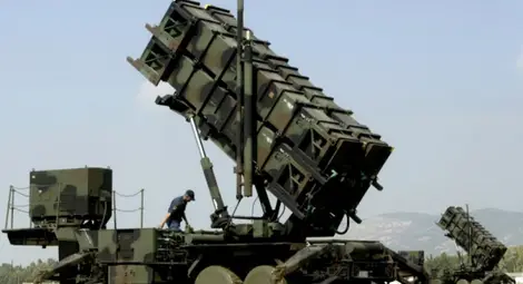 НАТО разположи в Словакия зенитни системи „Пейтриът“ НАТО разположи в Словакия зенитни системи „Пейтриът“