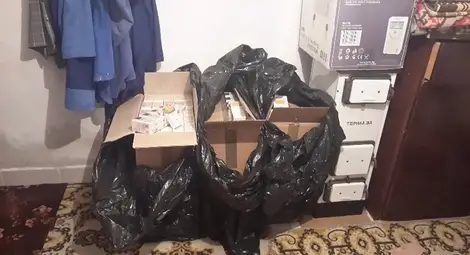 Склад с 3500 кутии цигари без бандерол разбит в Селеметя