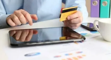 Банките променят 3 милиона договора за кредити Банките променят 3 милиона договора за кредити