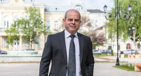 Пламен Стоилов: Мащабната реконструкция на улици и тротоари в целия град се случва за пръв път  от десетилетия