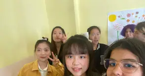 Училището по изкуствата посрещна студентки от Китай