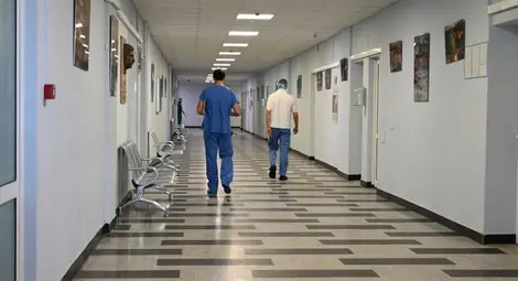 Кашляй по телефона - това е чисто здравеПОГАЗВАНЕ Кашляй по телефона - това е чисто здравеПОГАЗВАНЕ