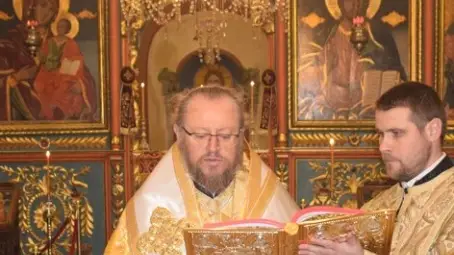 ПРАЗНИЧНО БОГОСЛУЖЕНИЕ НА БЪДНИ ВЕЧЕР В КАТЕДРАЛНИЯ ХРАМ &bdquo;СВЕТА ТРОИЦА&rdquo;