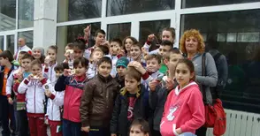 Плувците на „Далян“ с 34 медала от турнир в Хисаря