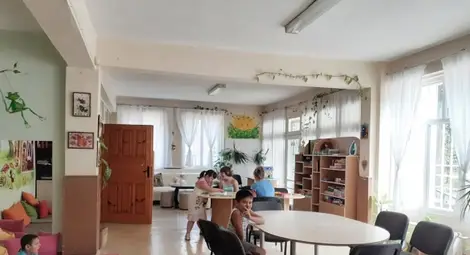 С дарителска кампания Каритас  помага на &bdquo;невидимите деца&ldquo;