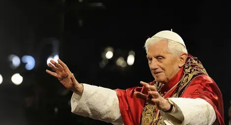 Почина бившият папа Бенедикт Шестнадесети