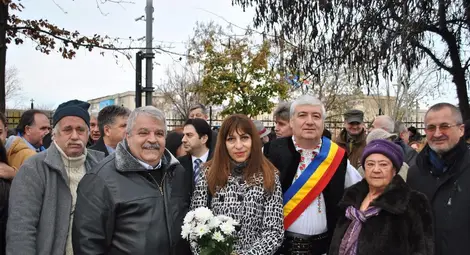 Русенци поздравиха Гюргево за националния празник на Румъния