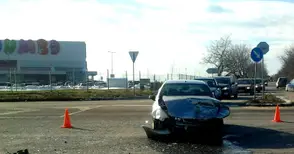 39 улични лампи ще намаляват  катастрофите край „Джъмбо“