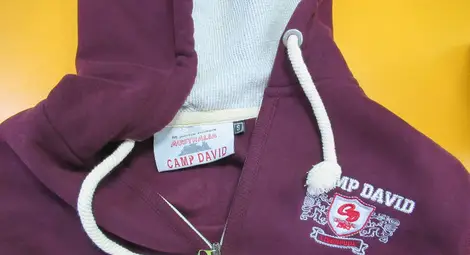 Десетки фалшификати на известни марки иззети при акция на МВР в Русе /галерия/