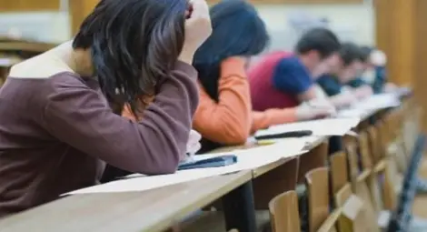 Да отпаднат малките матури за 4-ти клас, искат от синдикат "Образование"