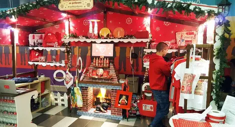 &bdquo;Кока-Кола&ldquo; и БЧК отварят в Русе коледна работилница за добрини