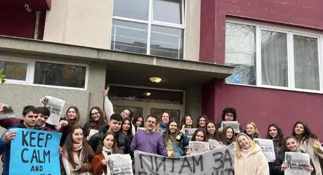 Поканеният на абитуриентски бал чрез &bdquo;Утро&ldquo; Бисер Станиславов: Мислех си: учител - никога! По биология - абсурд! И станах учител по биология