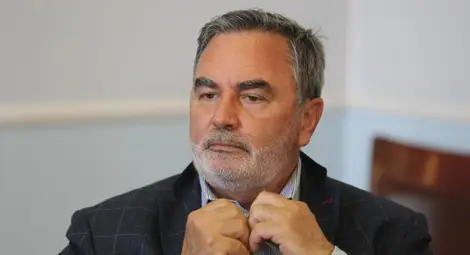 Кунчев: Всички учители и големите ученици с маски