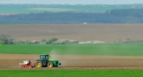 Намаляват сделките  с ниви в Иваново