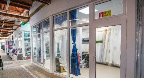 22 модерни нови магазина отварят на Централния пазар в Русе 22 модерни нови магазина отварят на Централния пазар в Русе