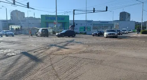 Затварят кръстовището при &bdquo;Ялта&ldquo; в събота и неделя