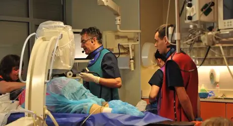 Симпозиум събра във ВМА български и чуждестранни светила в областта на гастроинтестиналната ендоскопия Симпозиум събра във ВМА български и чуждестранни светила в областта на гастроинтестиналната ендоскопия