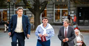 Съперникът на Първанов за лидер на АБВ проходил в политиката още в девети клас