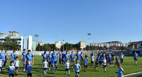 Дузпа: Готови ли са &bdquo;светлосините&ldquo; за  завръщане в професионалния футбол