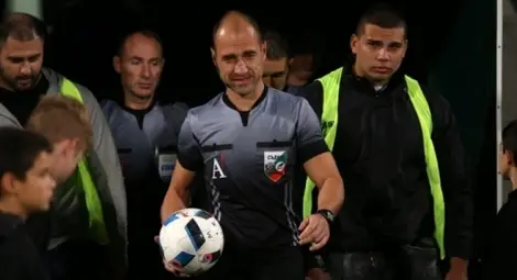 Незабравимият Железов ще свири мача на Градския