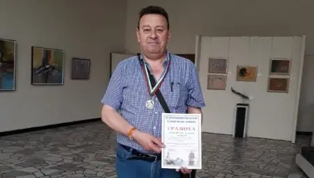 Американски самолетоносач донесе  девети медал на Славейко Петров