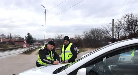 Хванаха близо 40 пияни шофьори зад волана в събота