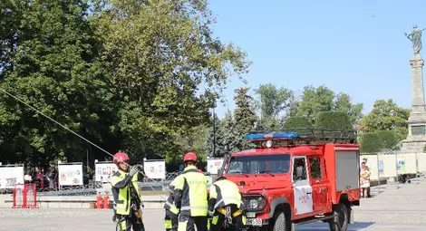 Пожарогасители от 1900 година с &bdquo;кариера&ldquo; в киното показани в изложба на Пожарната в Русе