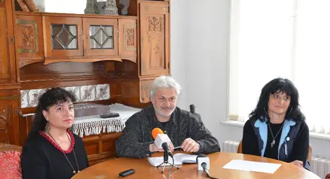 Ириней Константинов ще оценява най-добрите рецитатори от 4 града