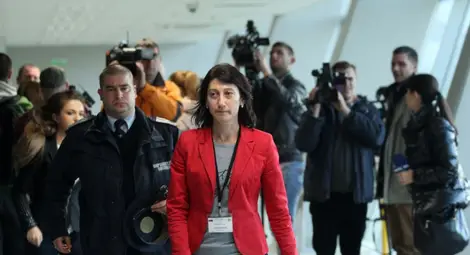 Шефката на ОИК-София подаде оставка