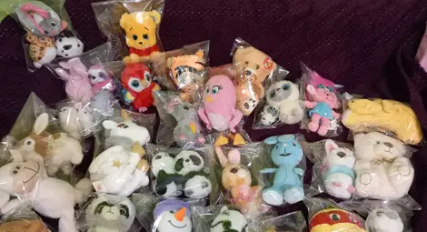 Съпругата на Георги Колеолов преди благотворителния базар: За да помогнат на тати да оздравее, моите момичета се разделят с любимите си играчки