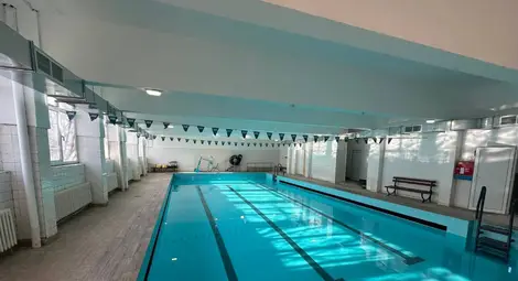 Завърши мащабният ремонт на басейна в Спортното училище в Русе