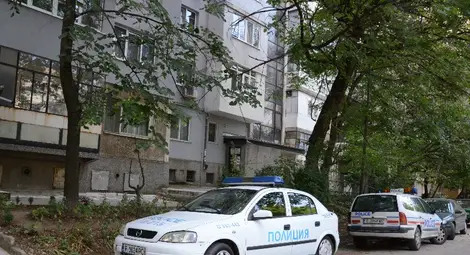 Ловки крадци обраха апартамент, докато собствениците спят