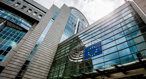 Евробарометър: 55% от българите подкрепят членството в ЕС