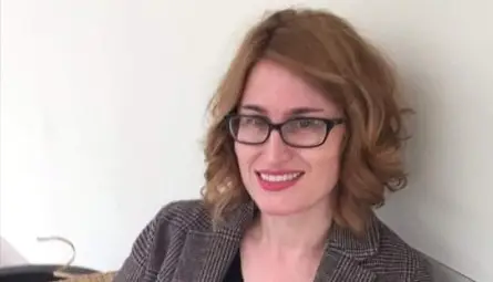 д-р Биляна Корабова д-р Биляна Корабова