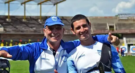 Пътят към върха: Лъкът отвоюва Иван от гимнастиката. А в началото той дори не го харесва Пътят към върха: Лъкът отвоюва Иван от гимнастиката. А в началото той дори не го харесва