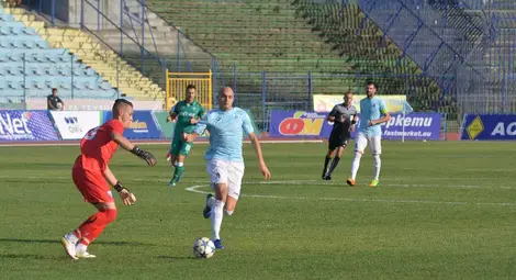 Как играха нашите