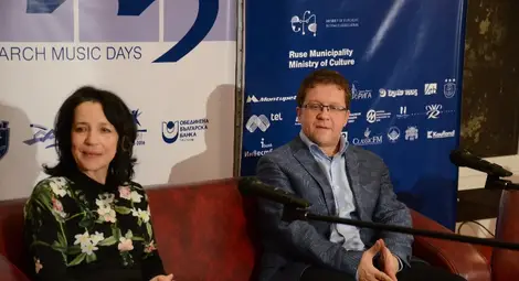 Мариета Петкова и Веско Ешкенази с премиера като тандем на Мартенските