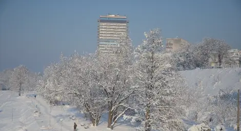 Утре максимални температури ще са между 1&deg; и 6&deg;, в крайните югозападни райони до 9&deg;