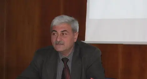 32 екипа в Русенско ще издирват деца, които не ходят на училище 32 екипа в Русенско ще издирват деца, които не ходят на училище